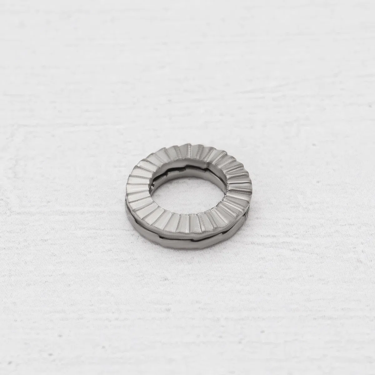 ECSiNG 20 Stück M6 Keilscheiben aus Manganstahl Doppelstapel-Sicherungsscheiben Außendurchmesser 10,8 Mm Dicke 2 Mm Zur Druckverteilung von Schrauben Und Muttern