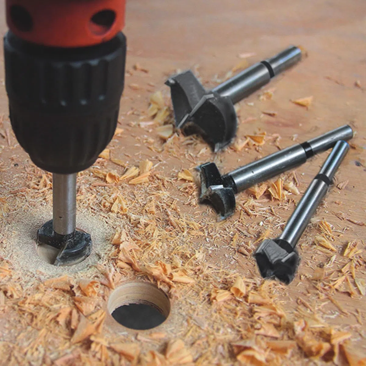 Mollom 21mm (13/16") Forstnerbohrer mit langlebiger YG8 Hartmetall-Dicke von 2,0mm für präzise Holzbearbeitung. Ideal für Hartholz, Kunststoff und Sperrholz