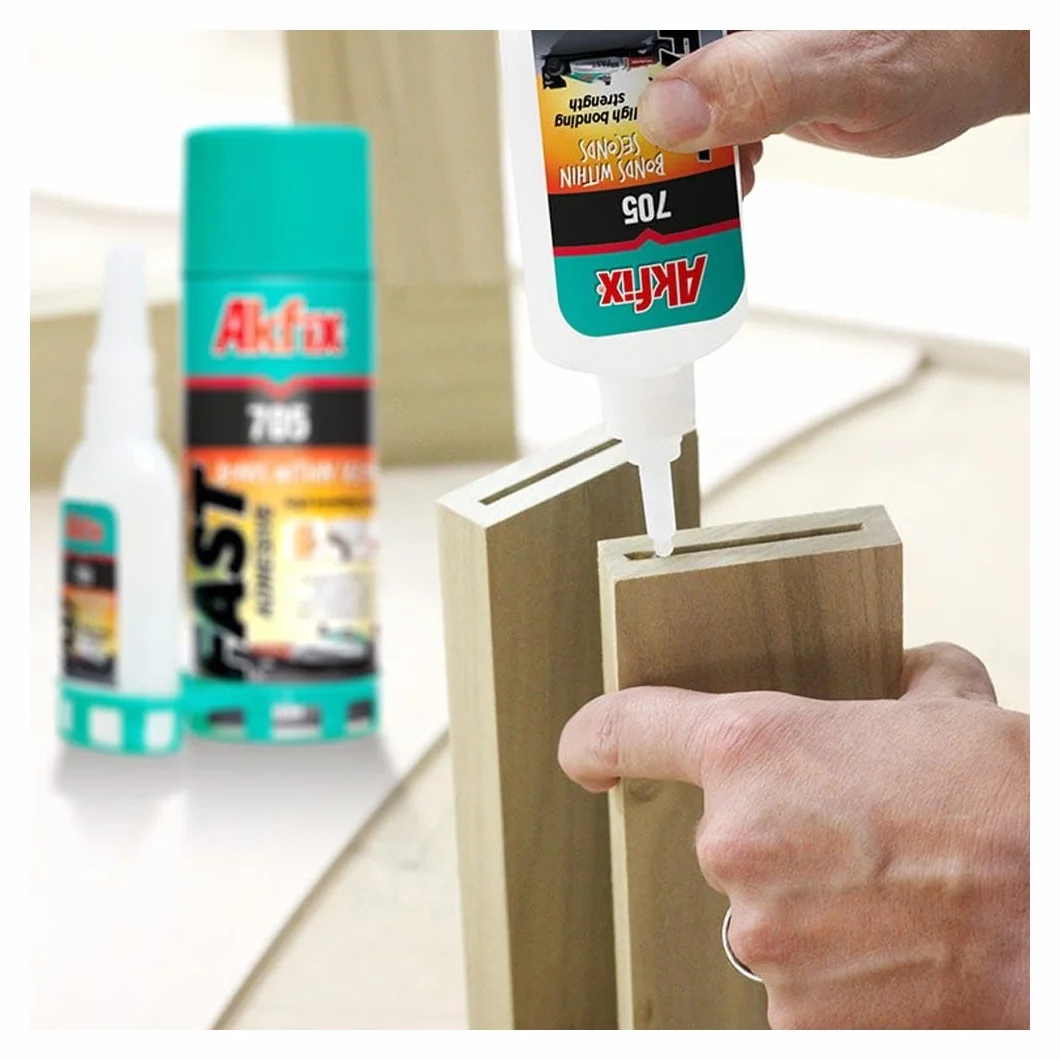 Akfix 705 extra starker Profi Alleskleber mit 200ml Spray Aktivator für universelle Reperaturen mit hoher Haftfestigkeit